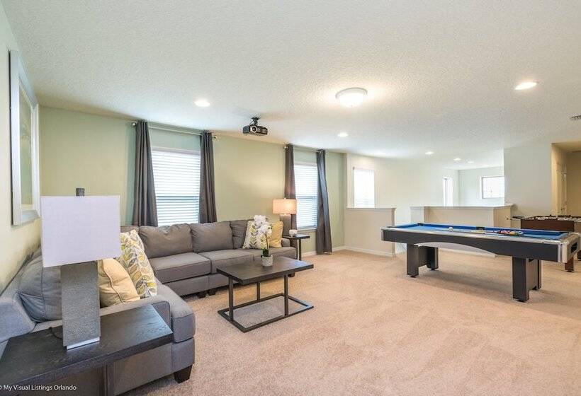 1631la Luxury 6 Bed Villa With Pool & Spa