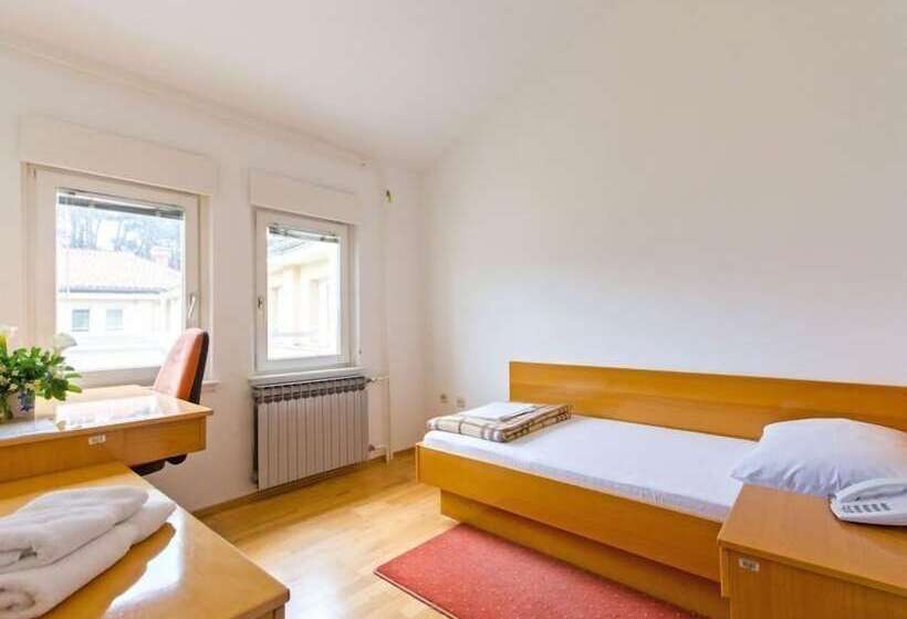 پانسیون B&b Dormitorij