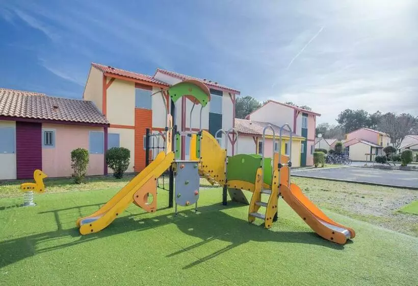 استراحتگاه Vacancéole   Les Villas Du Lac