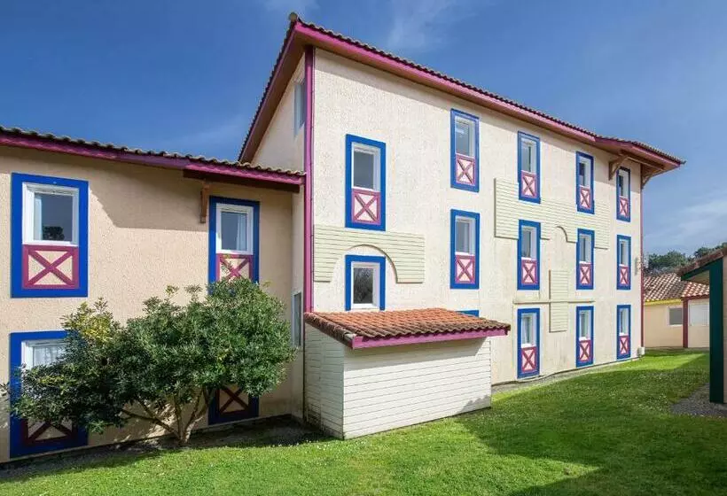 استراحتگاه Vacancéole   Les Villas Du Lac