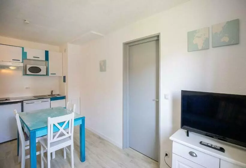 استراحتگاه Vacancéole   Les Villas Du Lac