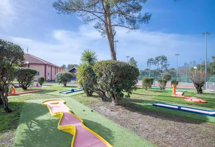 استراحتگاه Vacancéole   Les Villas Du Lac