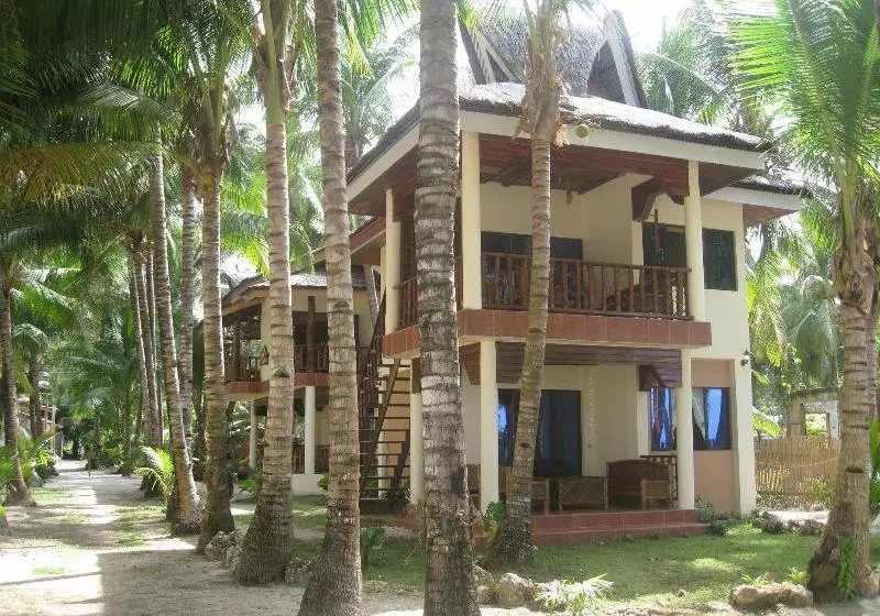 Hotelli Treasure Island Beach Bungalows