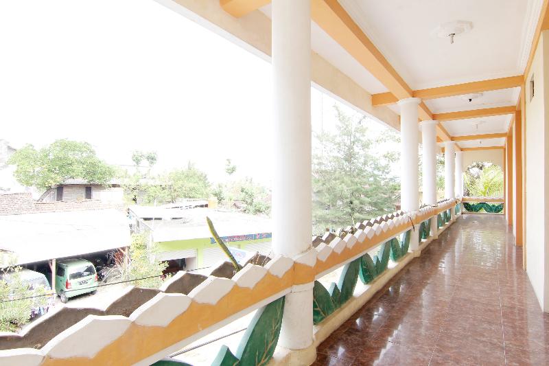 بنسيون Gandung