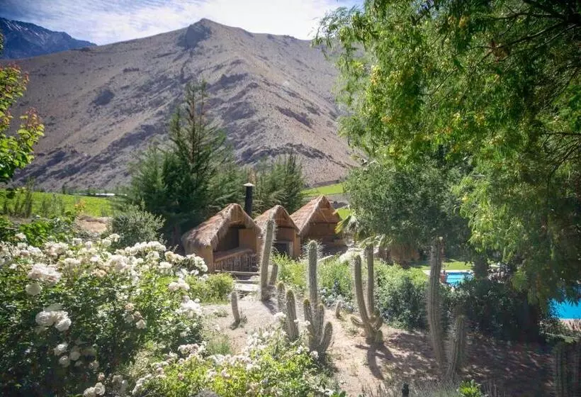 Aamiaismajoitus (B&B) Refugio Misterios Del Elqui