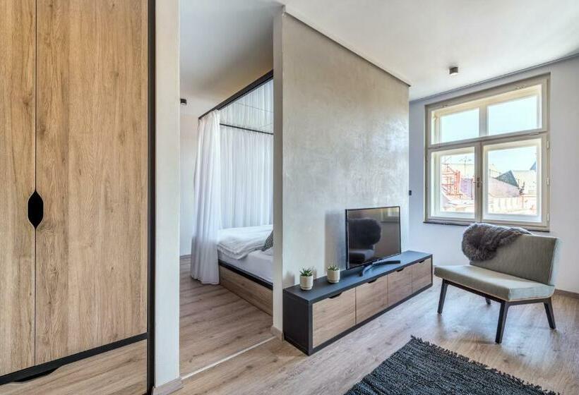 Szálloda Apartmánový Dům U Tomana