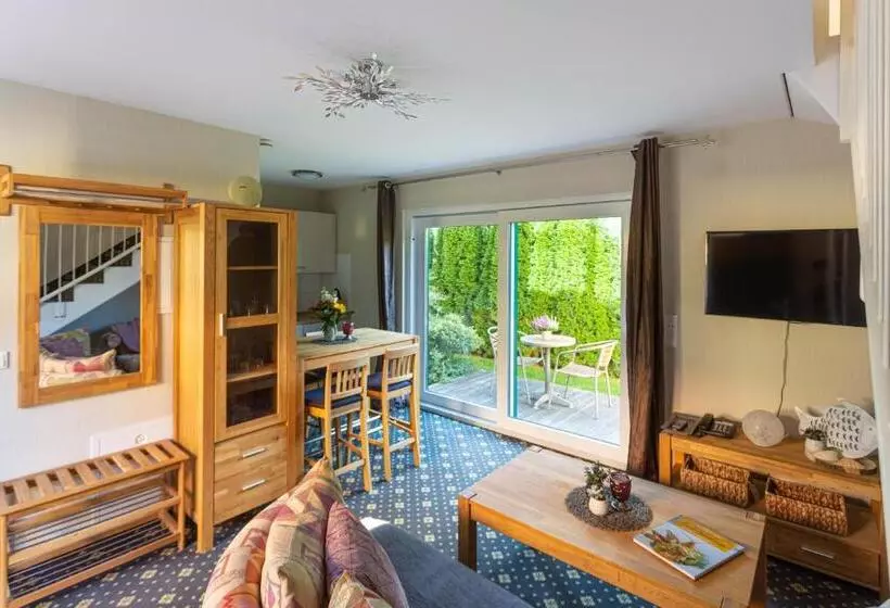 Hotelli Fischhaus Am Kleinen Glubigsee