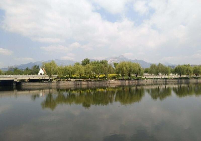 בית מלון כפרי Greentree Inn Taian High Speed Railway Station Lingshan Avenue Business