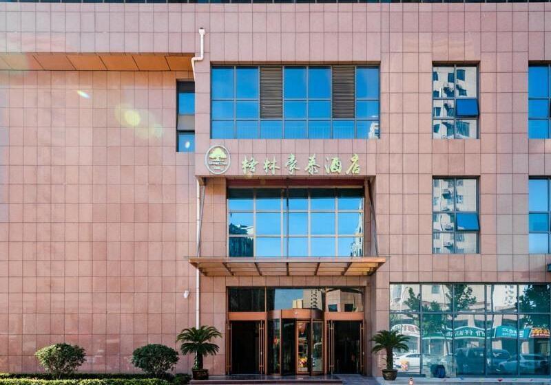 בית מלון כפרי Greentree Inn Taian High Speed Railway Station Lingshan Avenue Business