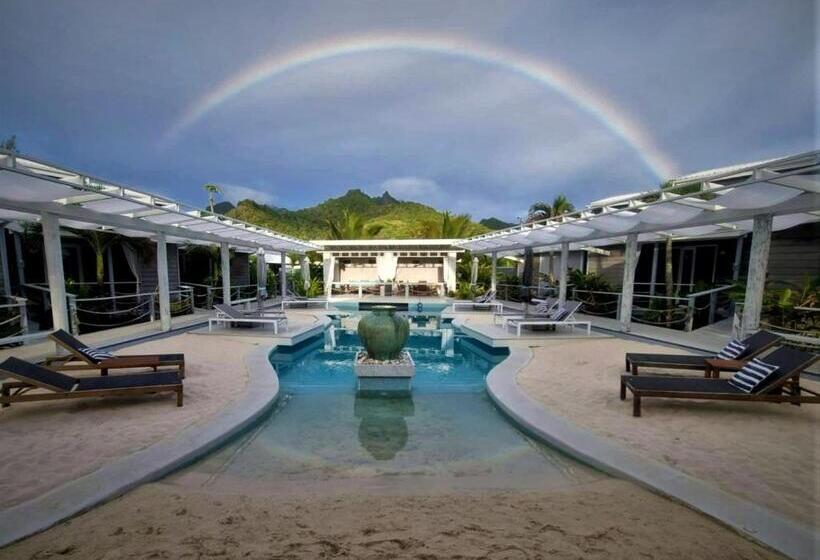 هتل Ocean Escape Resort & Spa