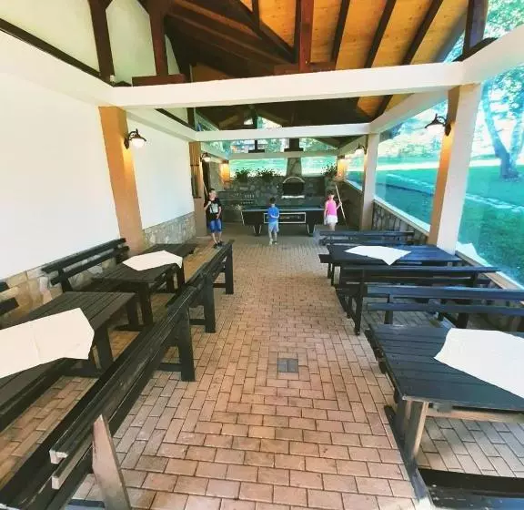 پانسیون Guest House Colovic