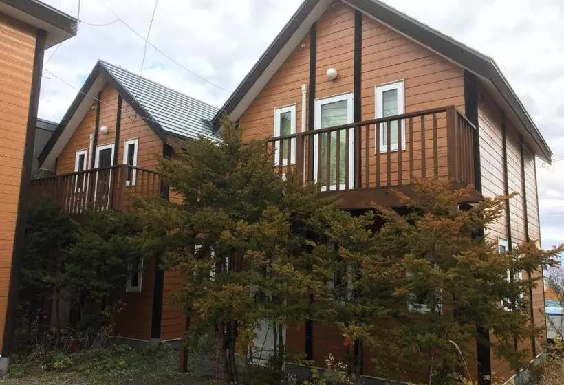 پانسیون Ninjaart Furano Cottage