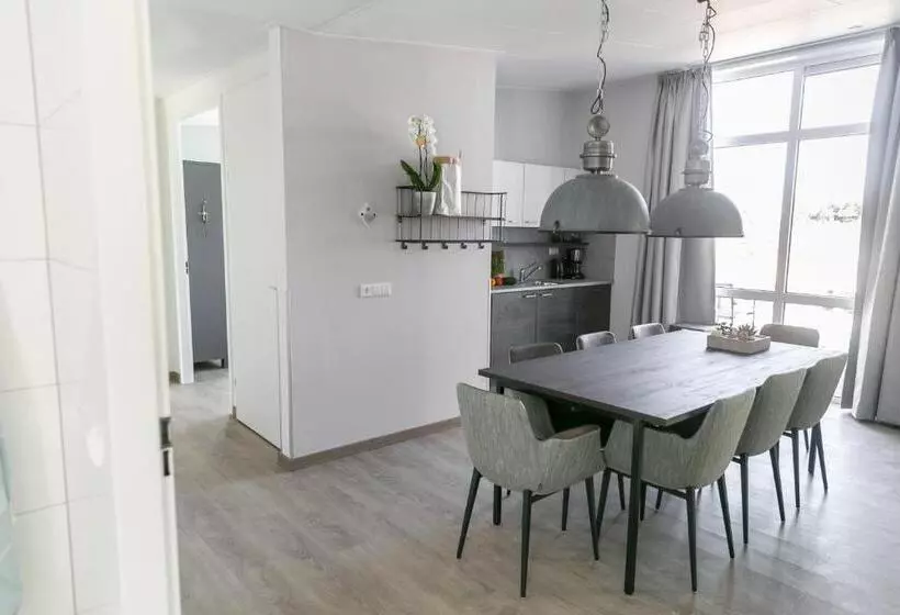 Lomakeskus 14p Luxe Bungalow Met Serre