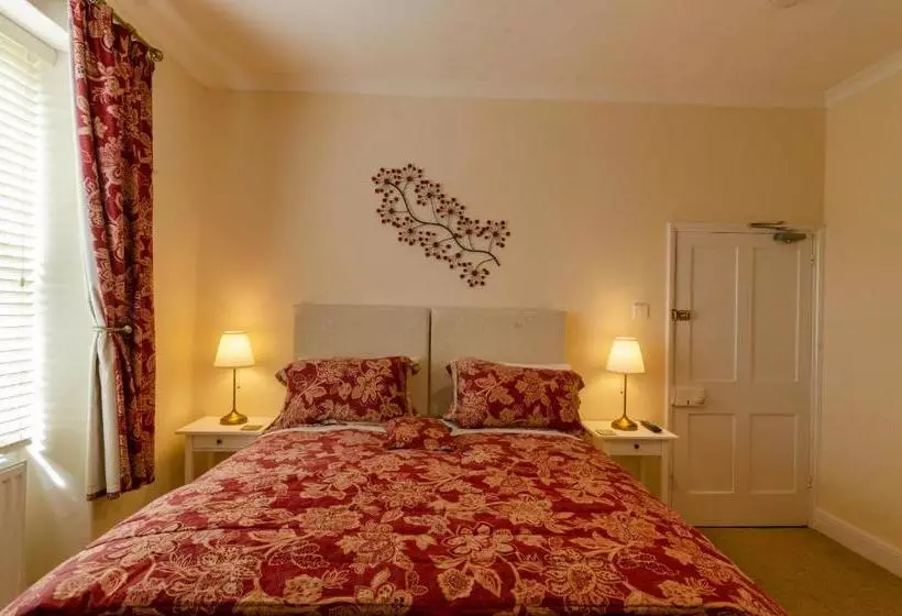 Aamiaismajoitus (B&B) Pinfold House