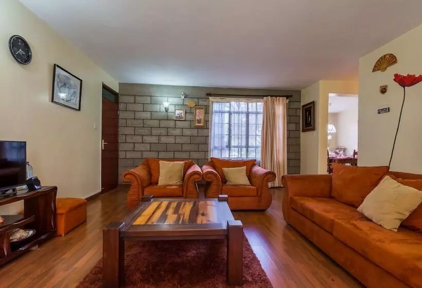 تختخواب و صبحانه Takdiri Home