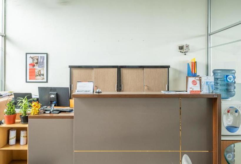 酒店 Oyo 1405 Easton Near Rs Amc