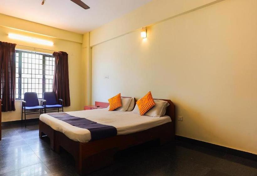 בית מלון כפרי Vaccinated Staff  Spot On 64230 Killi Tourist Home