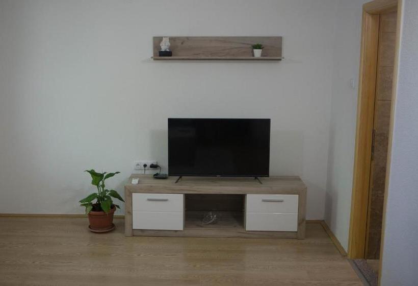 پانسیون Apartman Miloš