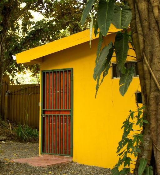 پانسیون Casa Tucanes