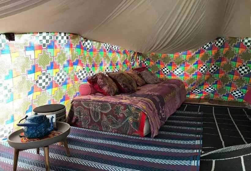 Majatalo Au Milieu De Nulle Part Chambres D Hotes Au Lac Du Der