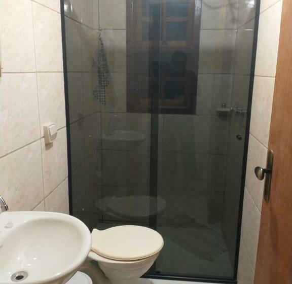 پانسیون Suites Montanha Das Letras