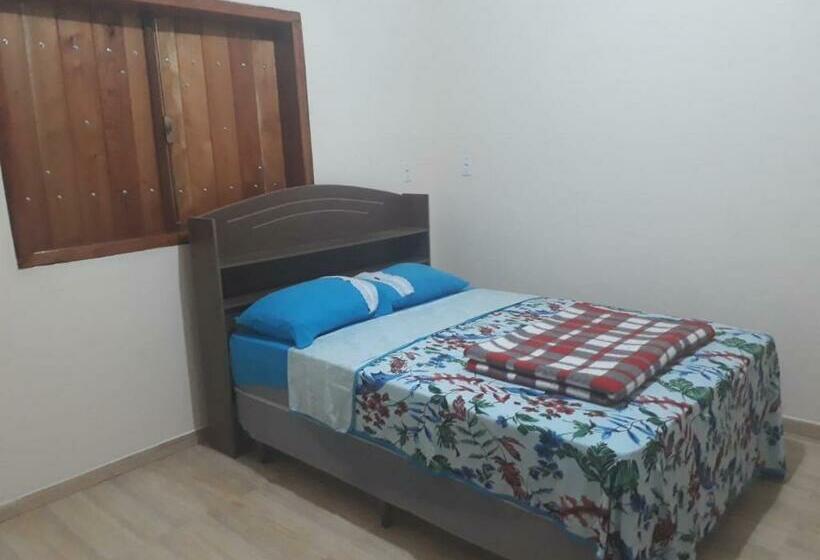 پانسیون Suites Montanha Das Letras