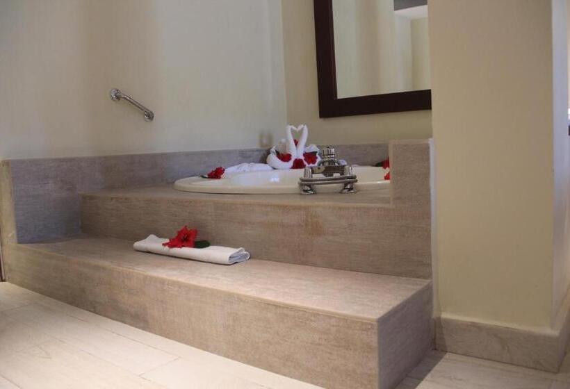 هتل Catalonia Royal Bavaro - All Inclusive - Adults Only