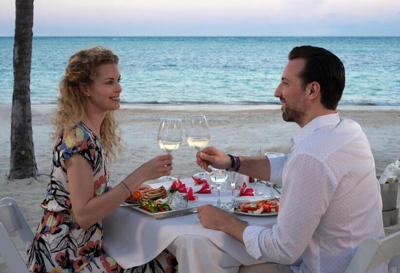 هتل Catalonia Royal Bavaro - All Inclusive - Adults Only