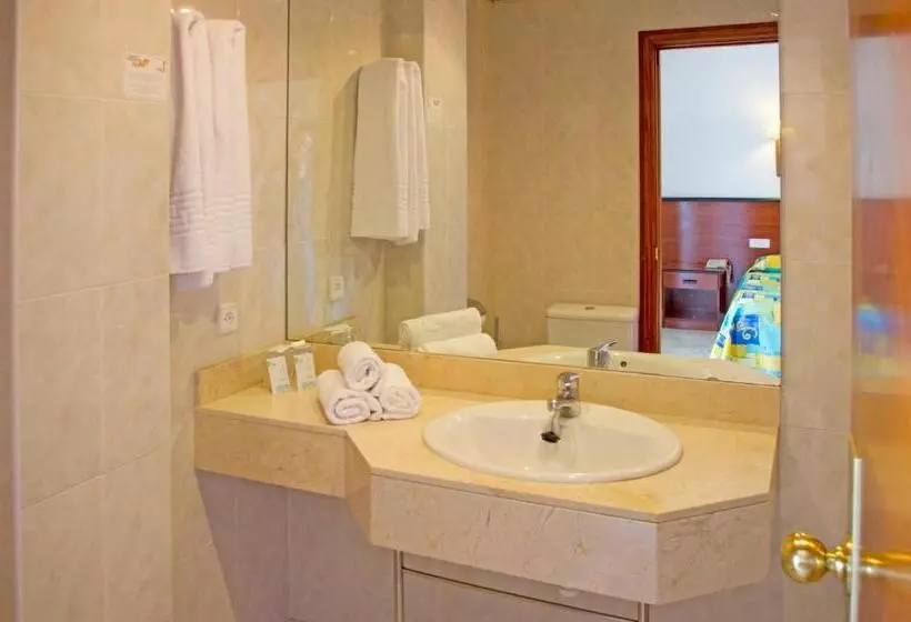 Hotel Hsm Reina Del Mar