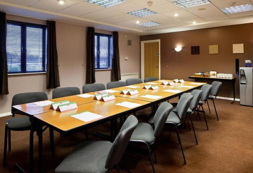 هتل Ibis Bradford Shipley