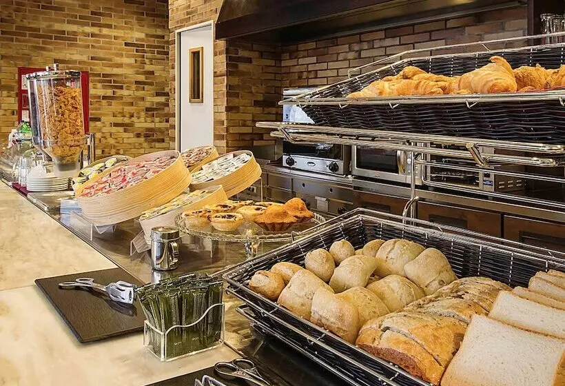 酒店 Ibis Bragança