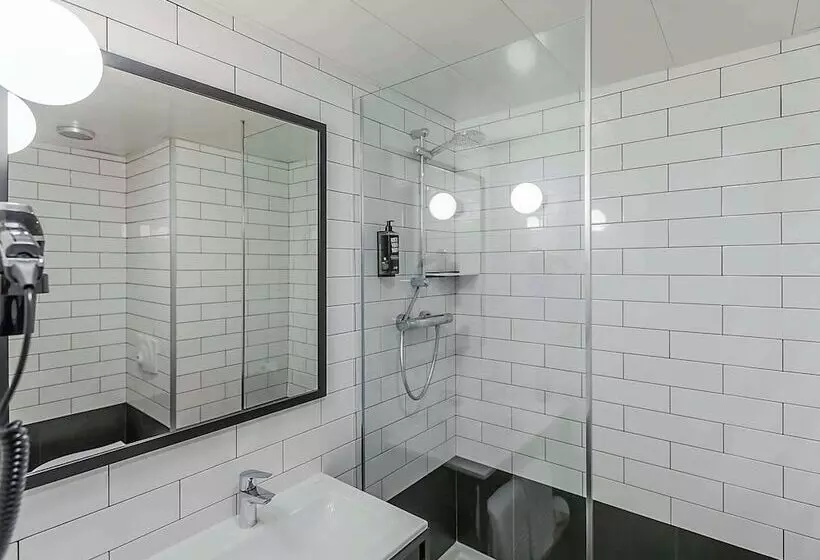 酒店 Ibis Bragança