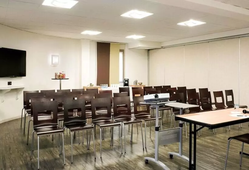 Hotel Ibis Europe Chalon Sur Saone