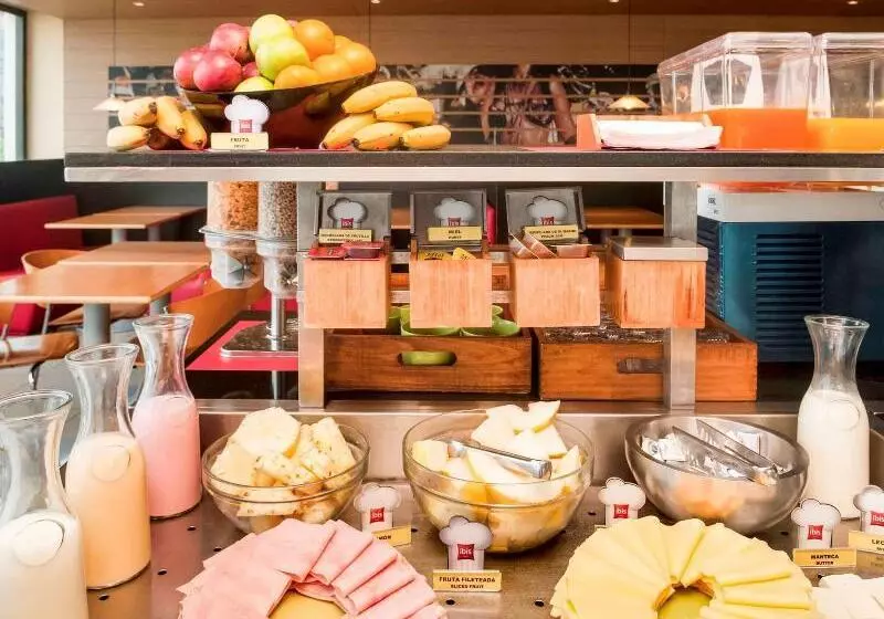 Hotel Ibis Montevideo Rambla