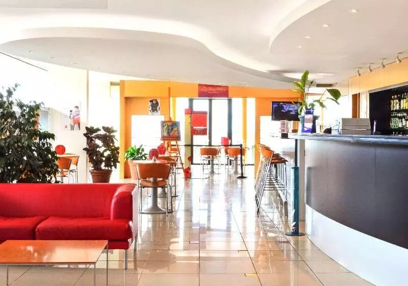 Hotel Ibis Montevideo Rambla
