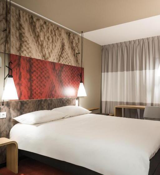 هتل Ibis Paris La Defense Courbevoie