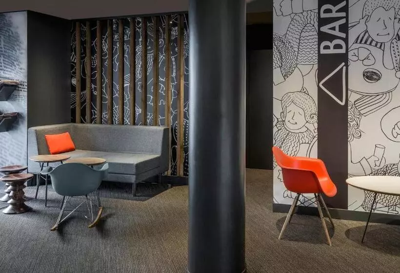 בית מלון כפרי Ibis Paris La Defense Courbevoie