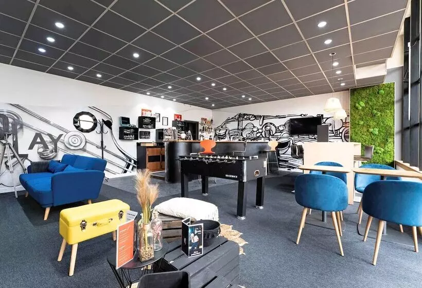 ホテル Ibis Paris Pantin Eglise