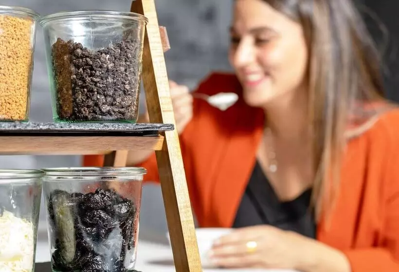 ホテル Ibis Paris Pantin Eglise