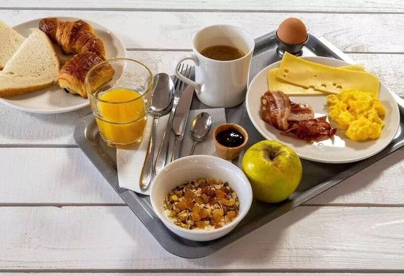 ホテル Ibis Paris Pantin Eglise