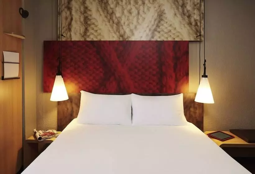 ホテル Ibis Strasbourg Centre Gare