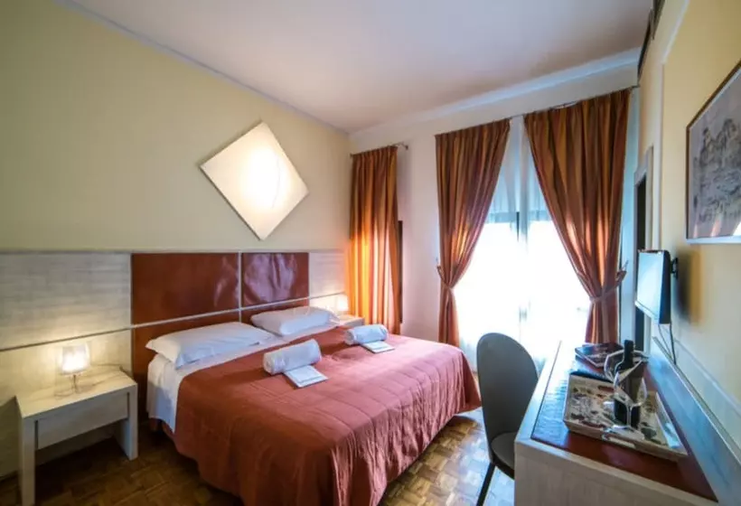 Отель La Vecchia Cartiera