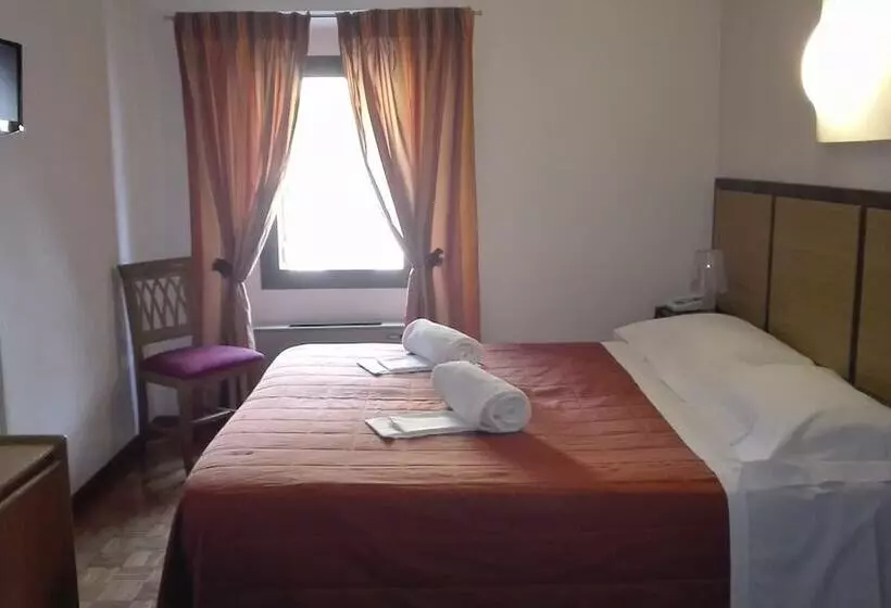 Отель La Vecchia Cartiera