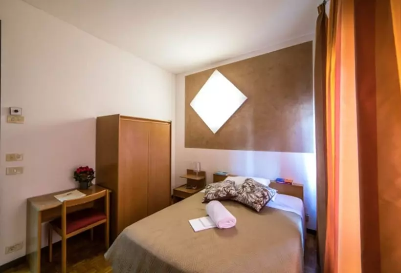 Отель La Vecchia Cartiera