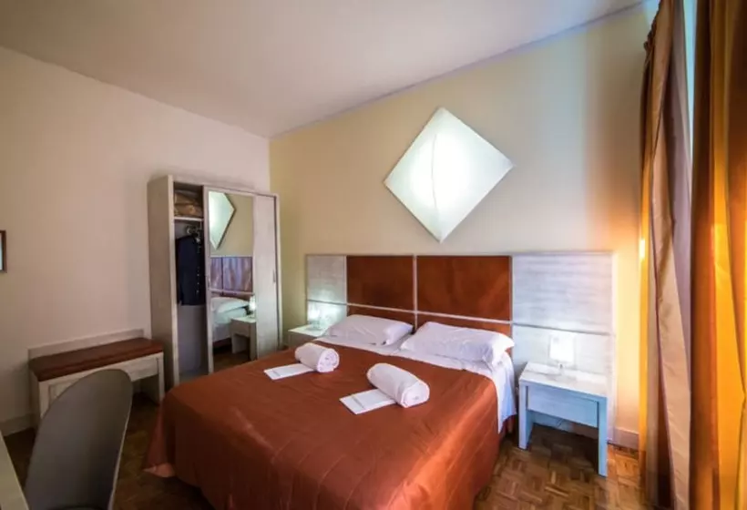 Отель La Vecchia Cartiera