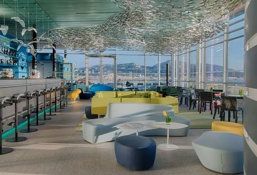 Otel Nhow Marseille