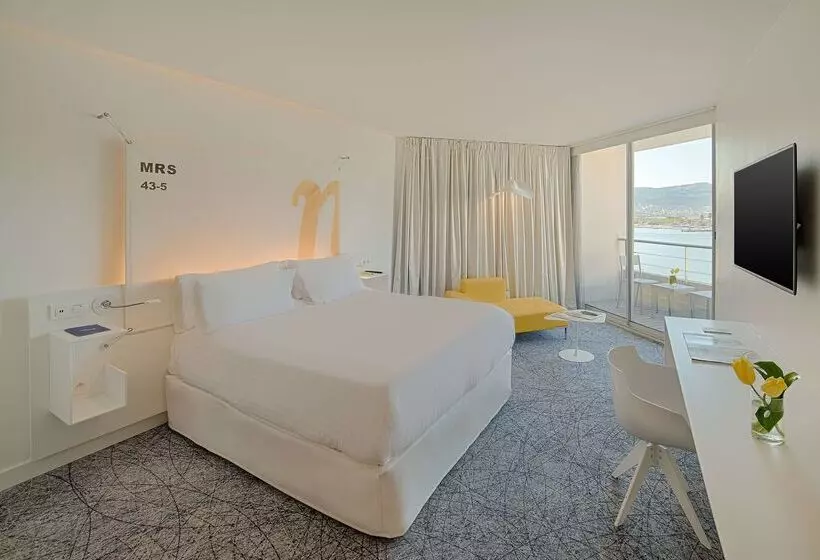 Otel Nhow Marseille