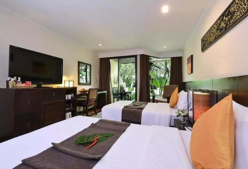 Отель Panwa Boutique Beachfront