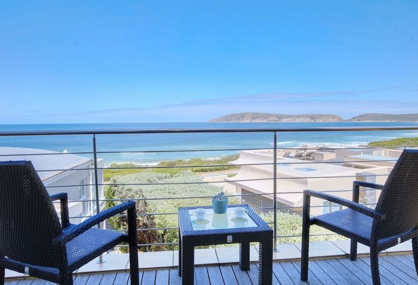 فندق Periwinkle Lodge Guest House