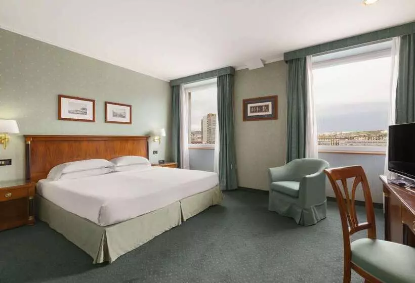 酒店 Ramada By Wyndham Naples